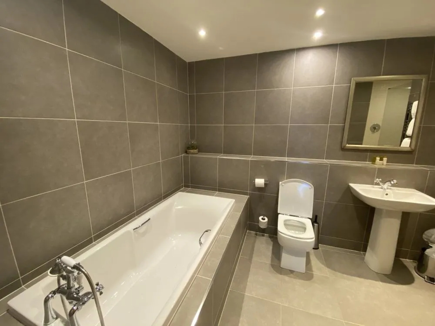 Luxury Loch Lomond Lodge