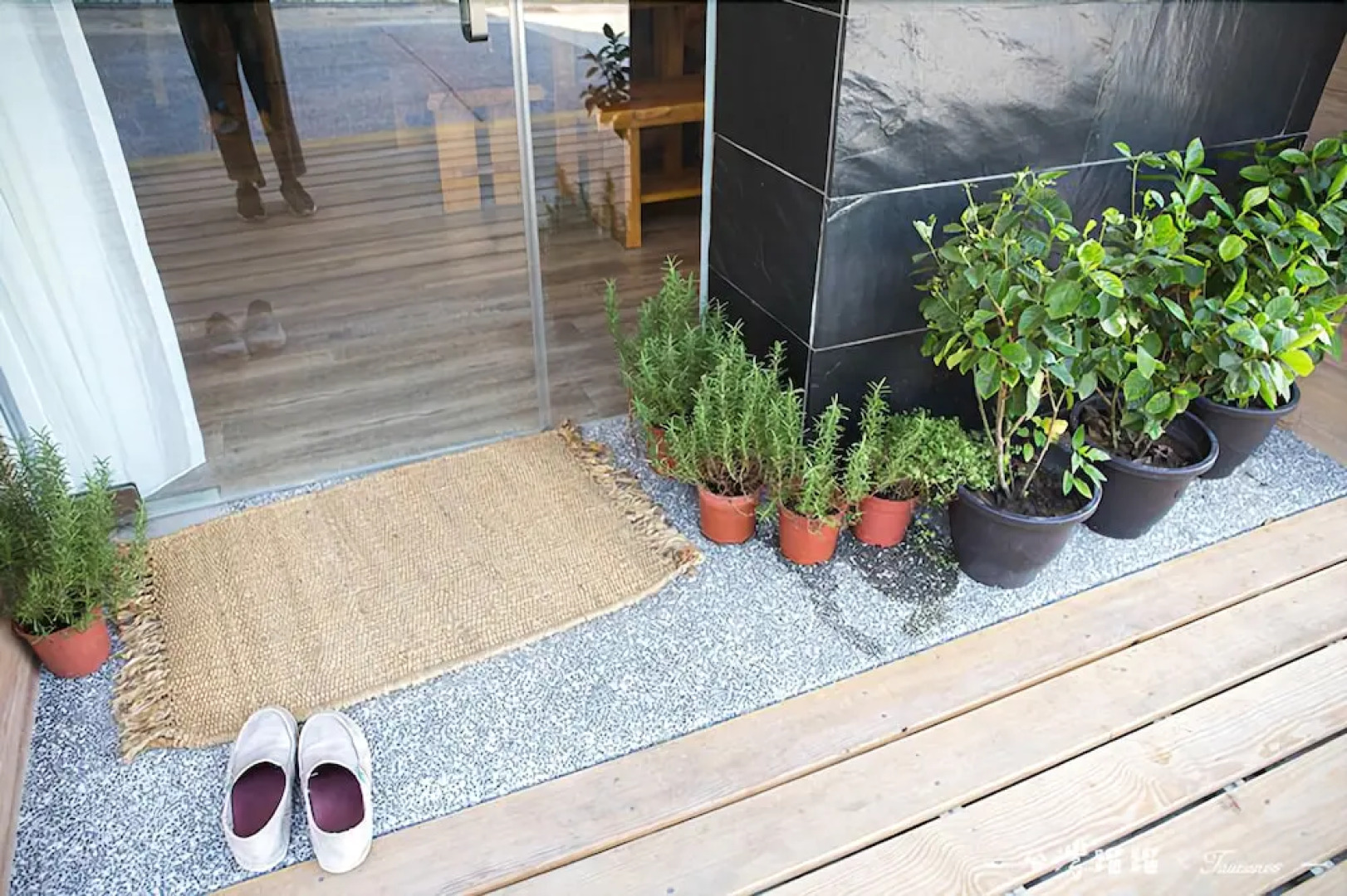 House of Individual Travel