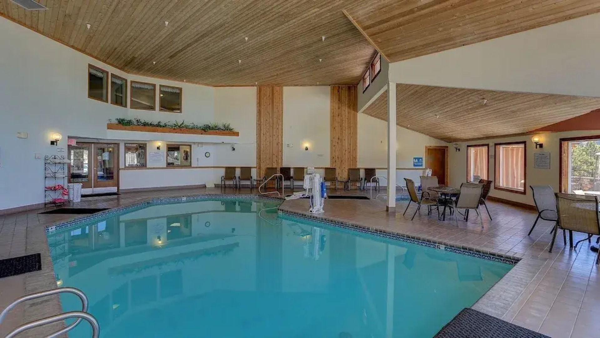 Woodland Country Lodge