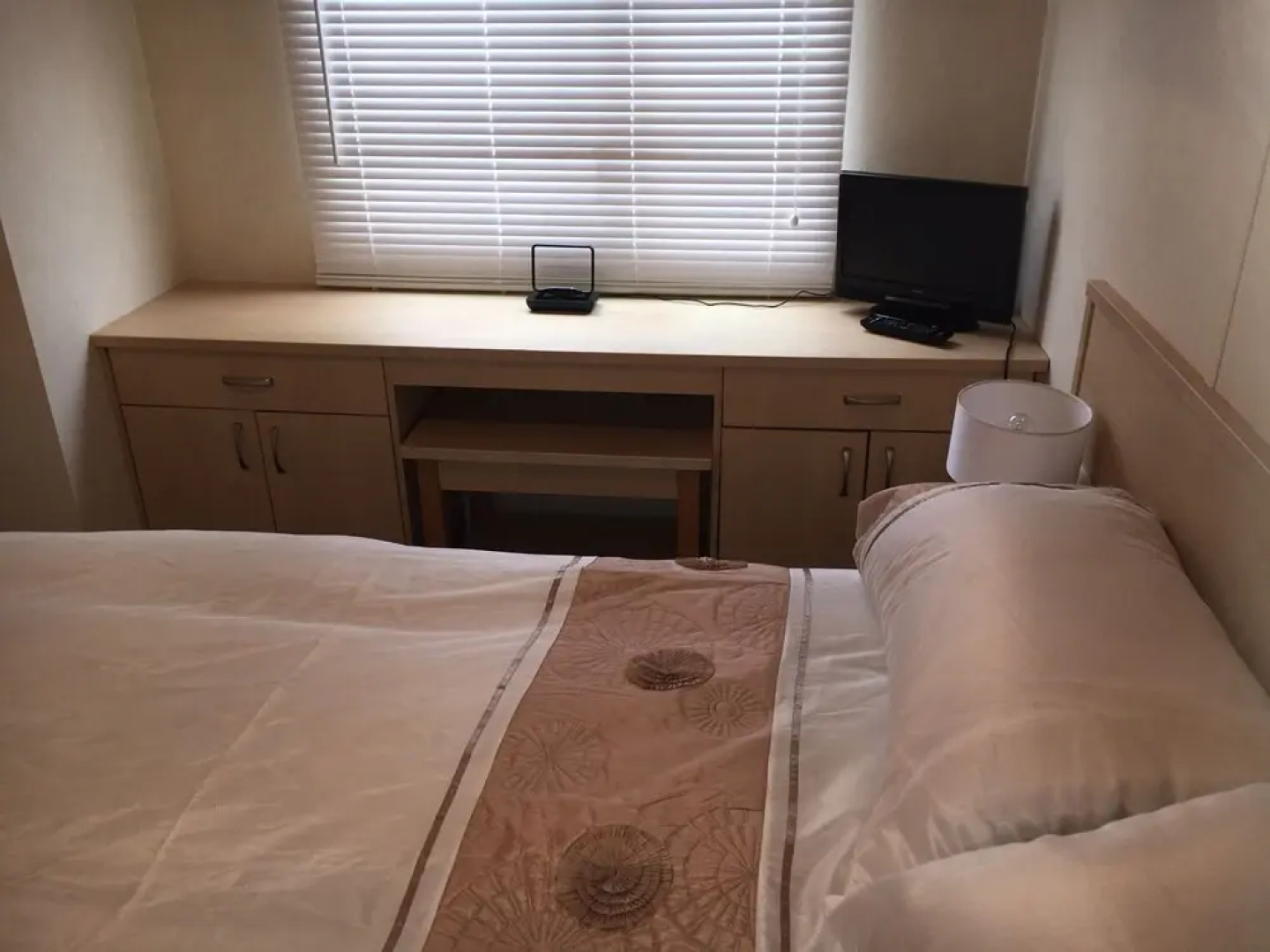 Homely 23 Bed Static Caravan, Quiet Peaceful Site