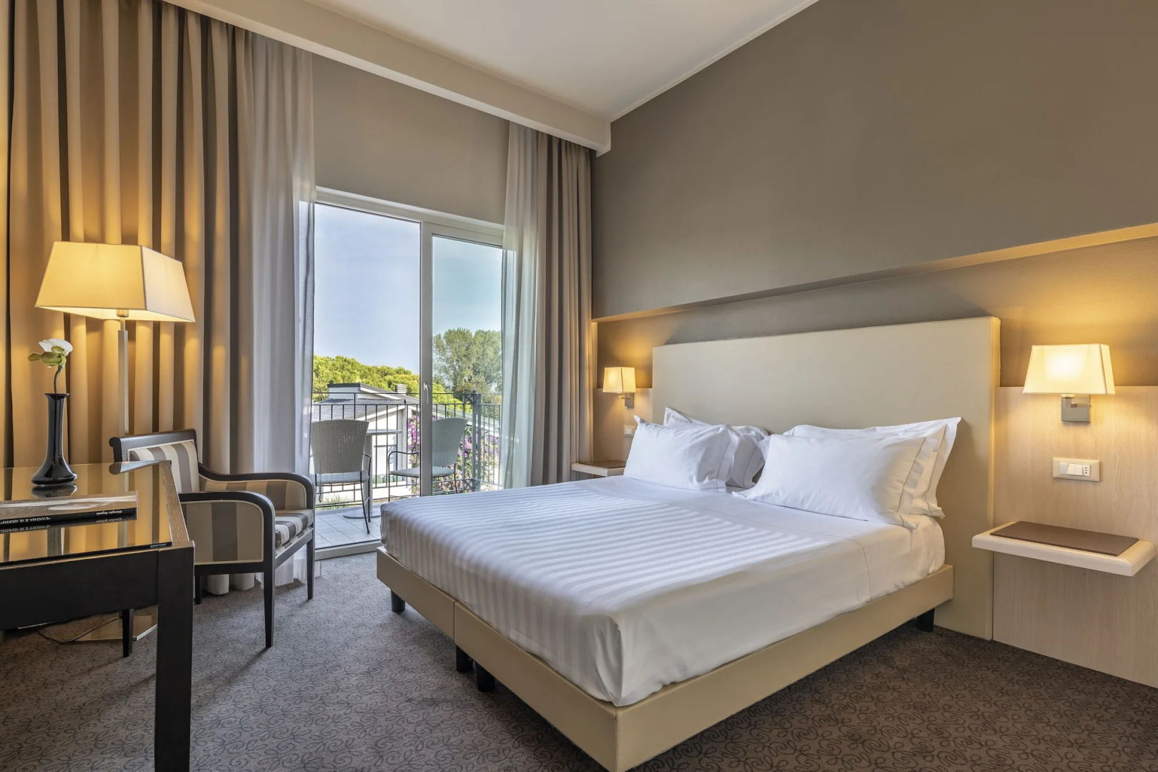 Villa Rosa Hotel