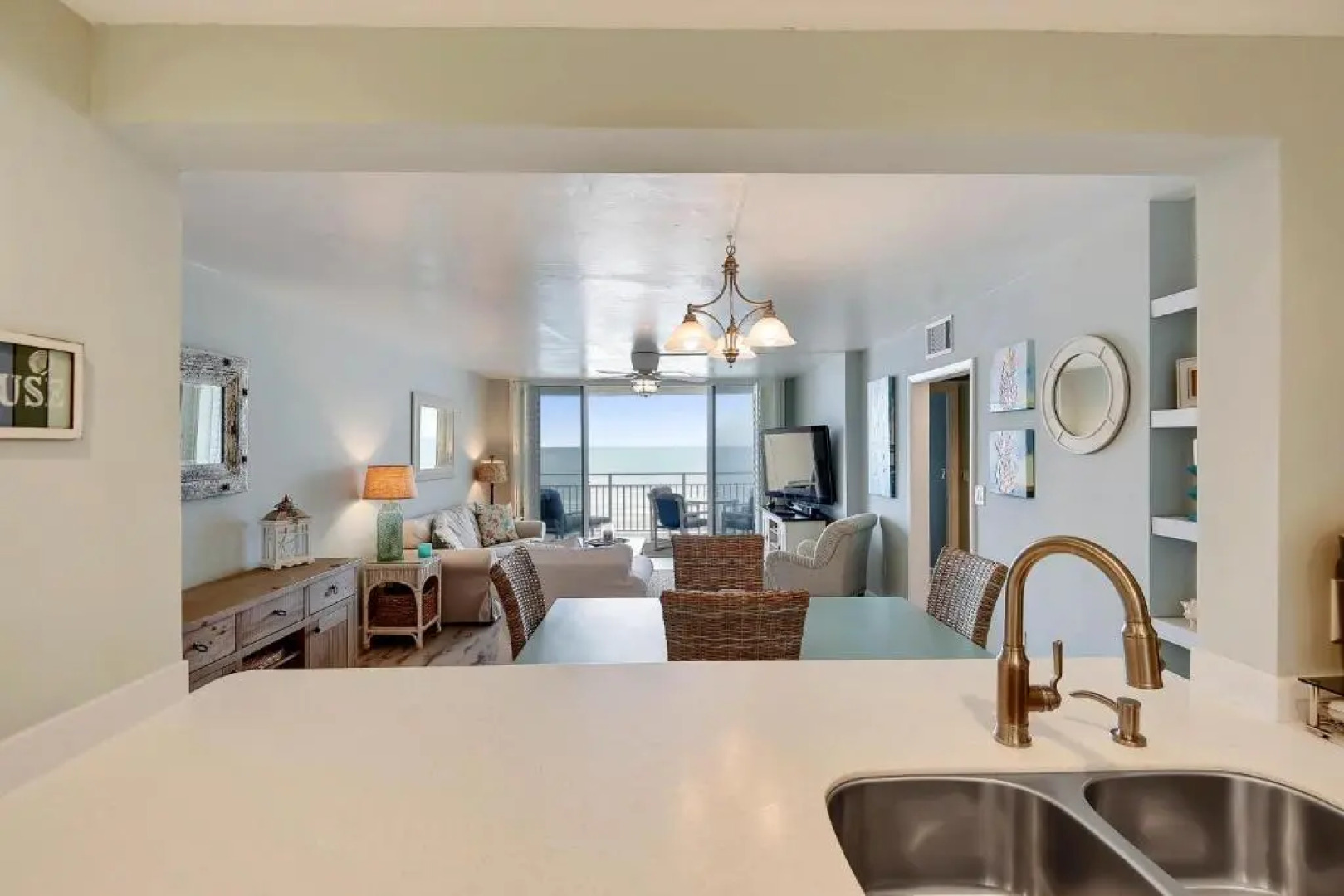 Bob's Beachin Dream - 5040S