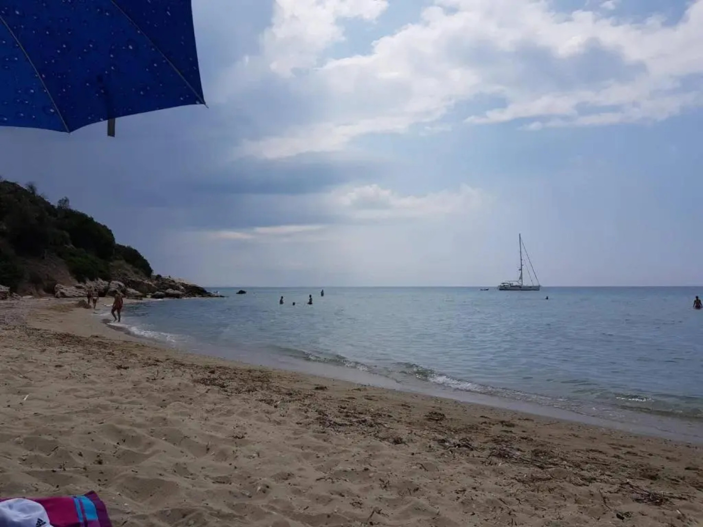 Omonia Beach House 2