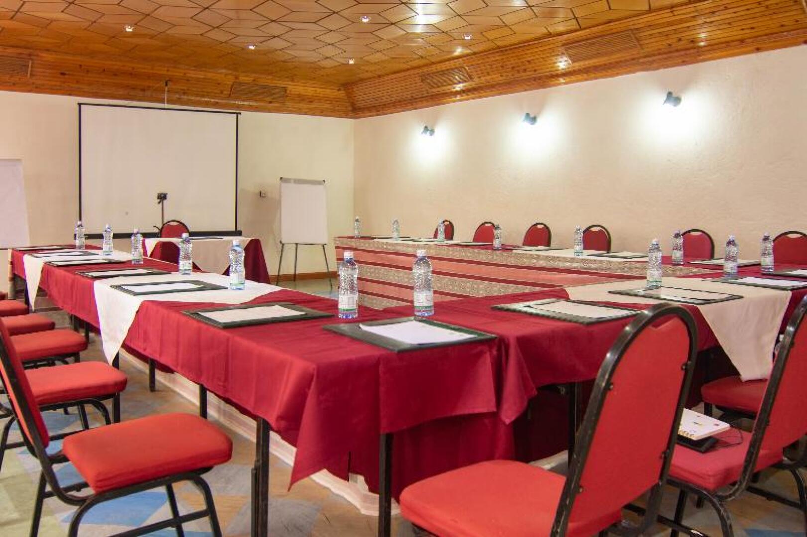 Jacaranda Lake Elementaita Lodge