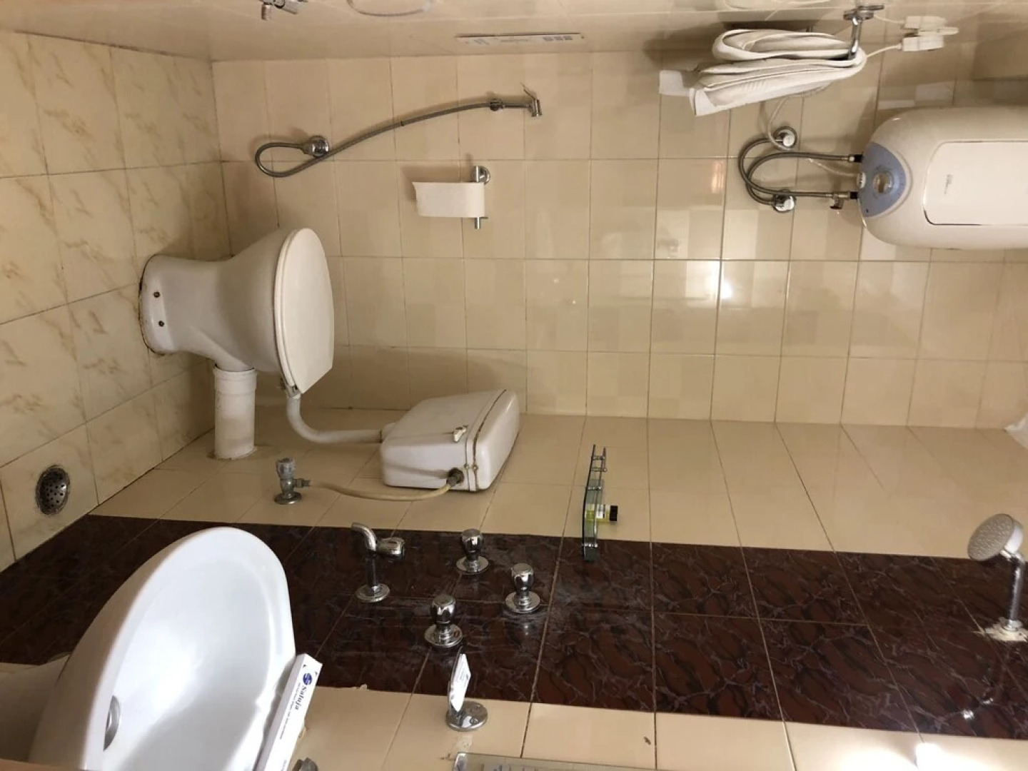 Hotel Saluja