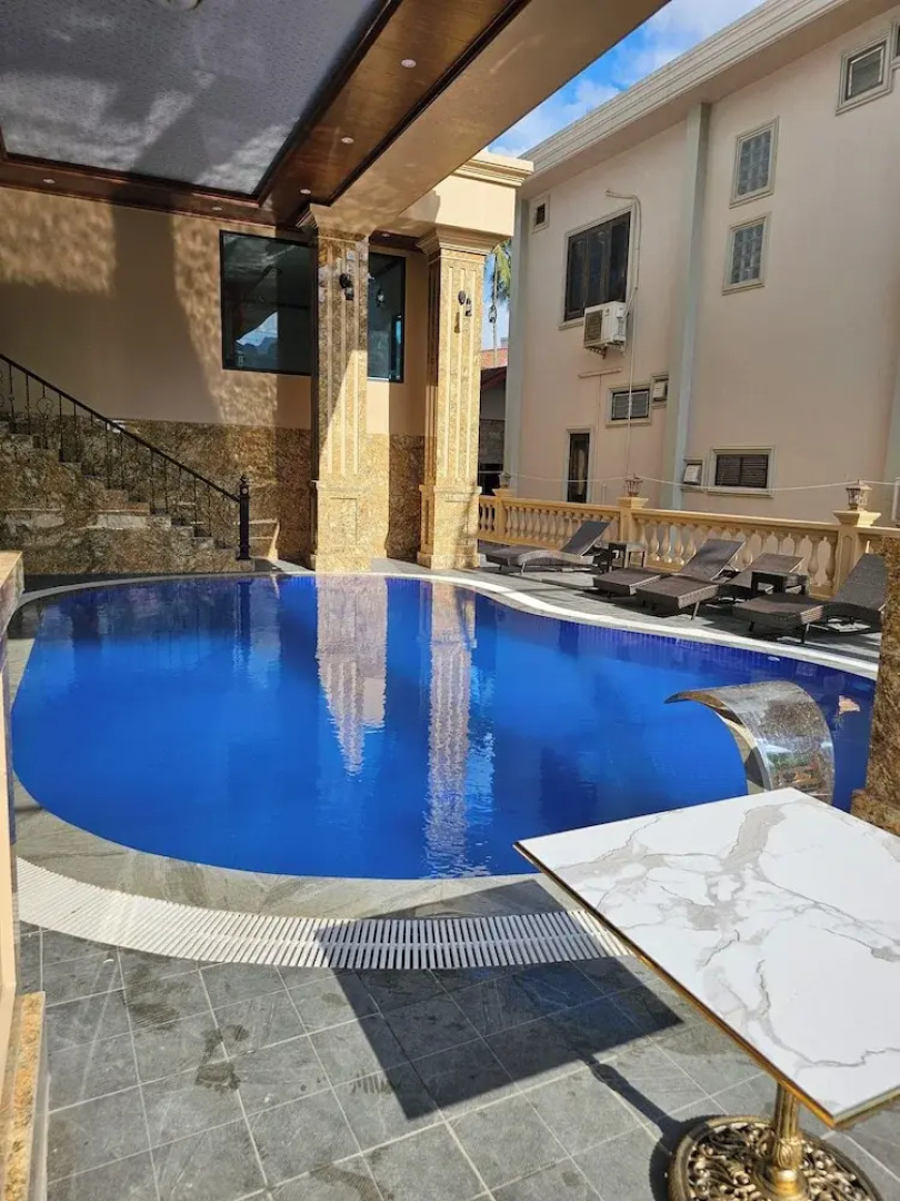 Sky Hotel
