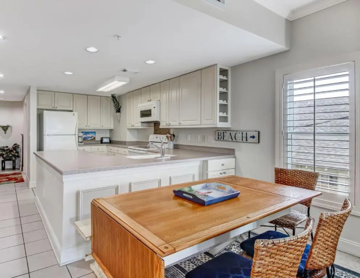 Sandpiper Seaview 201