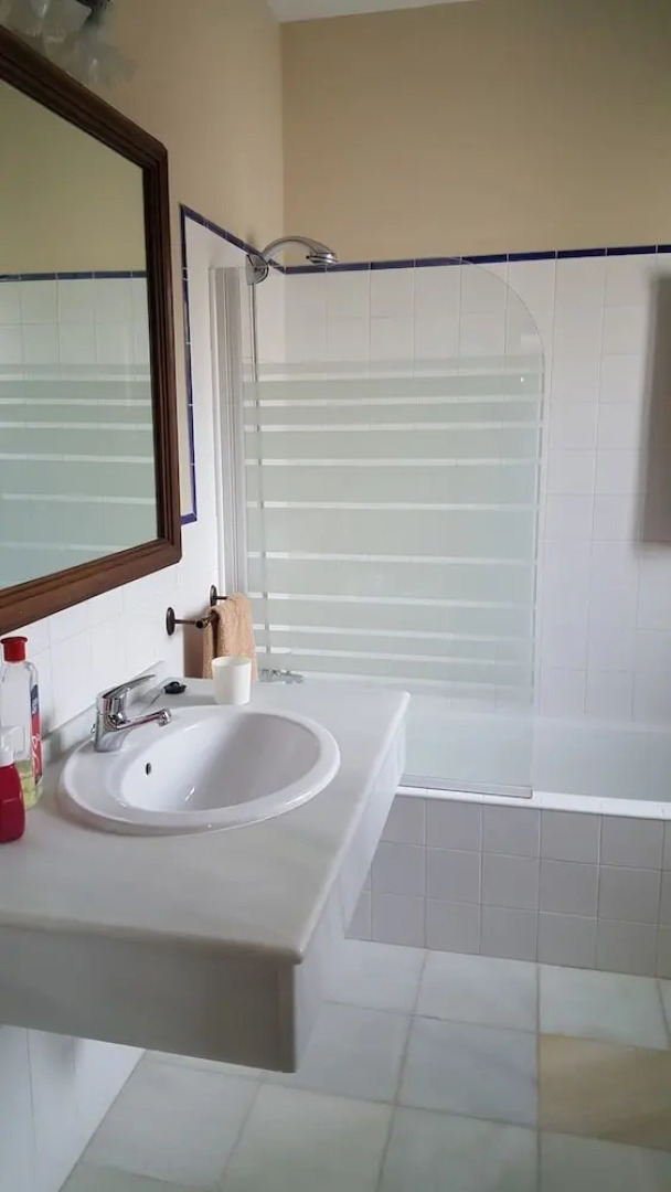 Villa With 7 Bedrooms in Puerto Serrano, With Wonderful Mountain View,