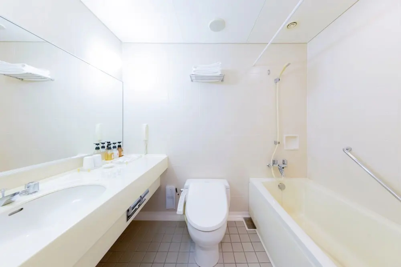 Hotel Ramada Kansai International Airport