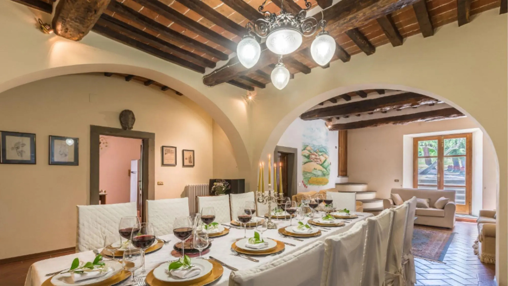 Splendid Villa for 12 Pool Outdoor Jacuzzi 25-hectare Park Hunting Fishing-palazzo Delle Rose