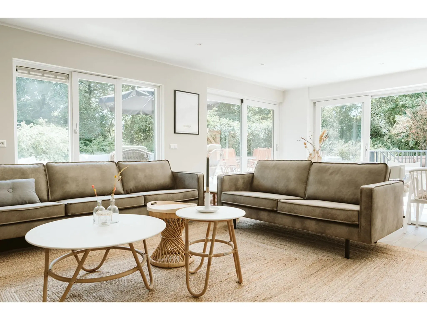 Luxurious 16-person Villa With Swimming Pool Sauna Outdoor Kitchen With BBQ