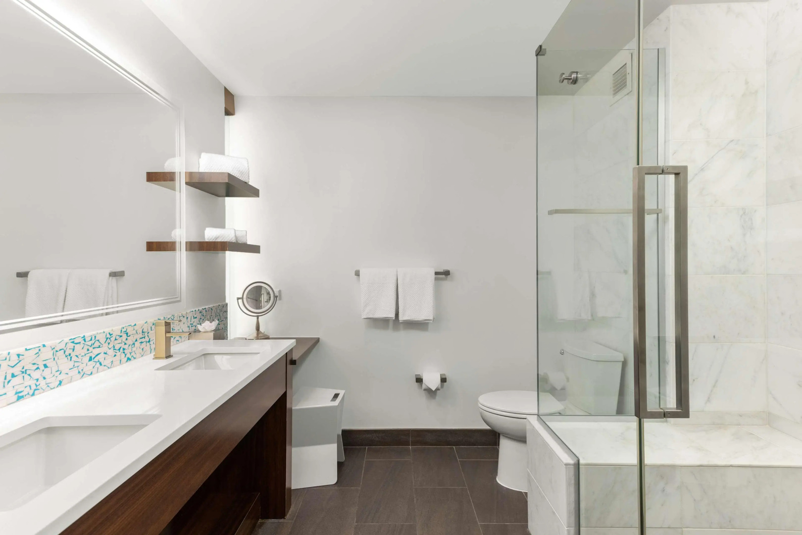 The Art Hotel Denver, Curio Collection by Hilton