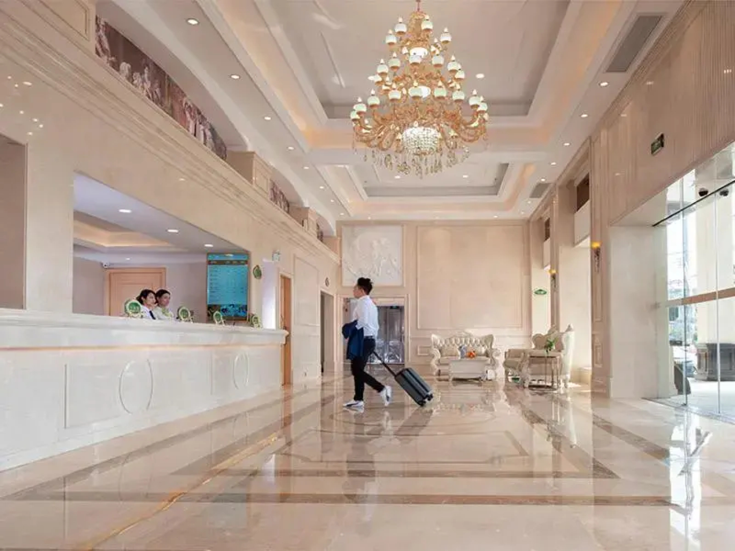 Vienna Hotel Guangdong Jieyang Longwei Town