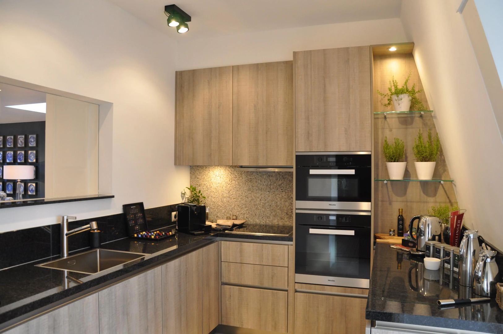 Golden Tulip Hotel Central