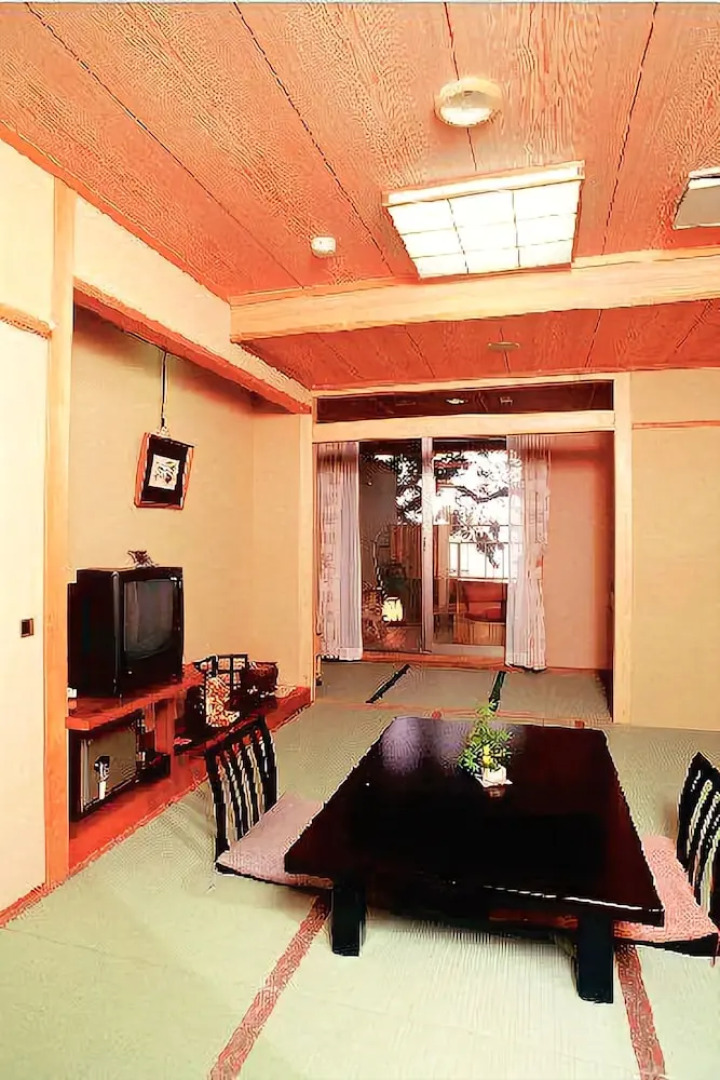 Yoimachi No Yado Hagiichirin