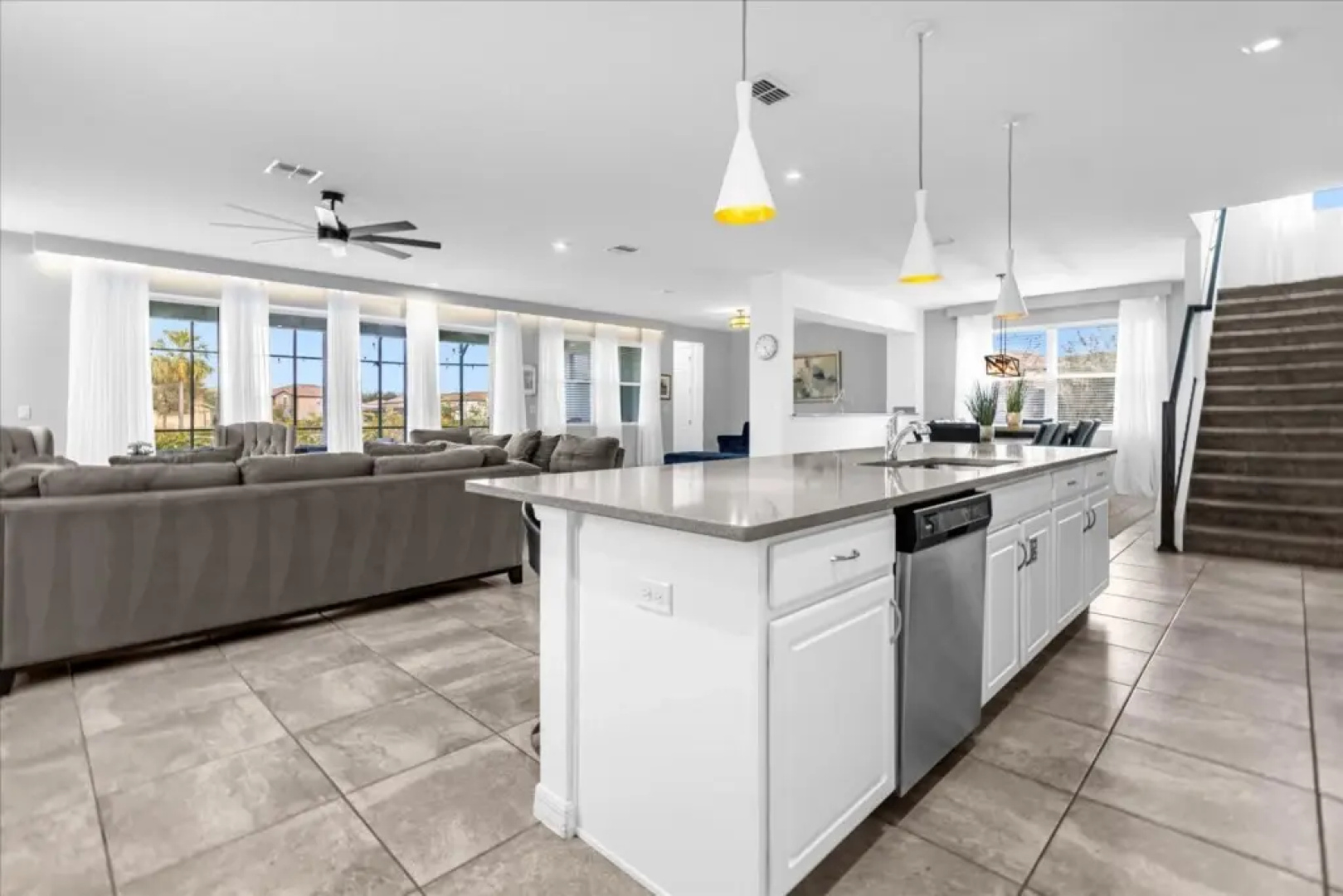 9 Bedrooms / 6 Bathrooms / Solara (8901 CB), Kissimmee, US