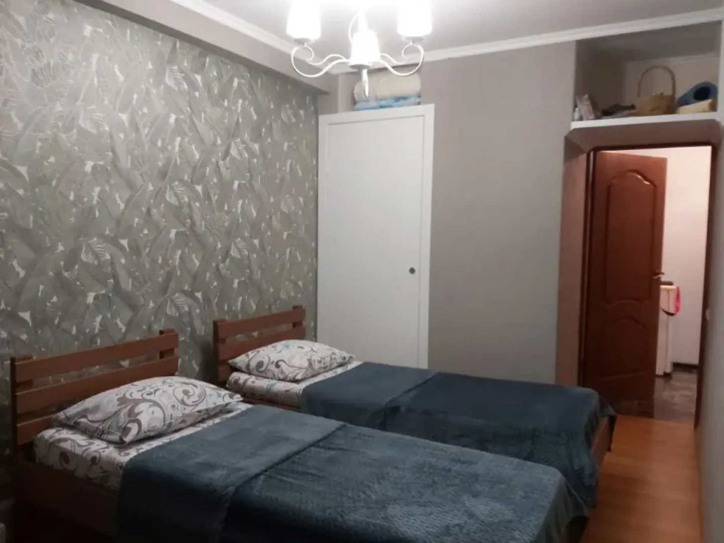 Guest house "Amir"