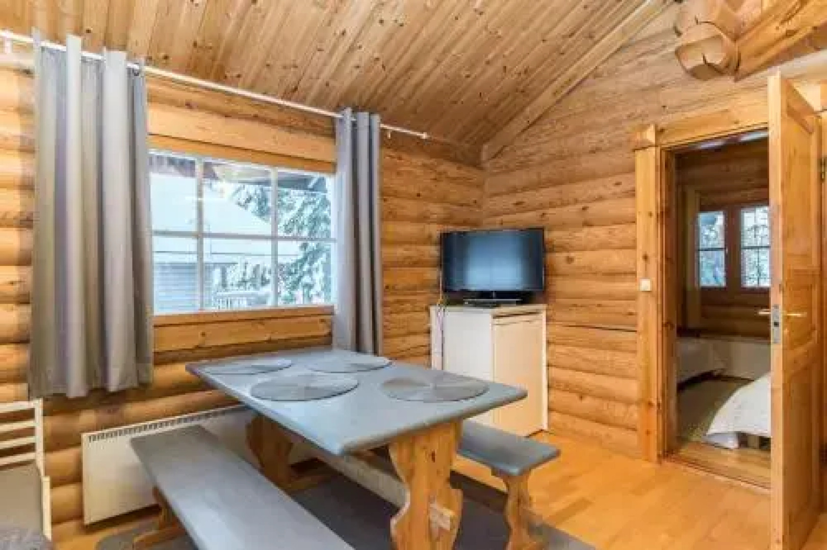 Hallan Akka Apartments