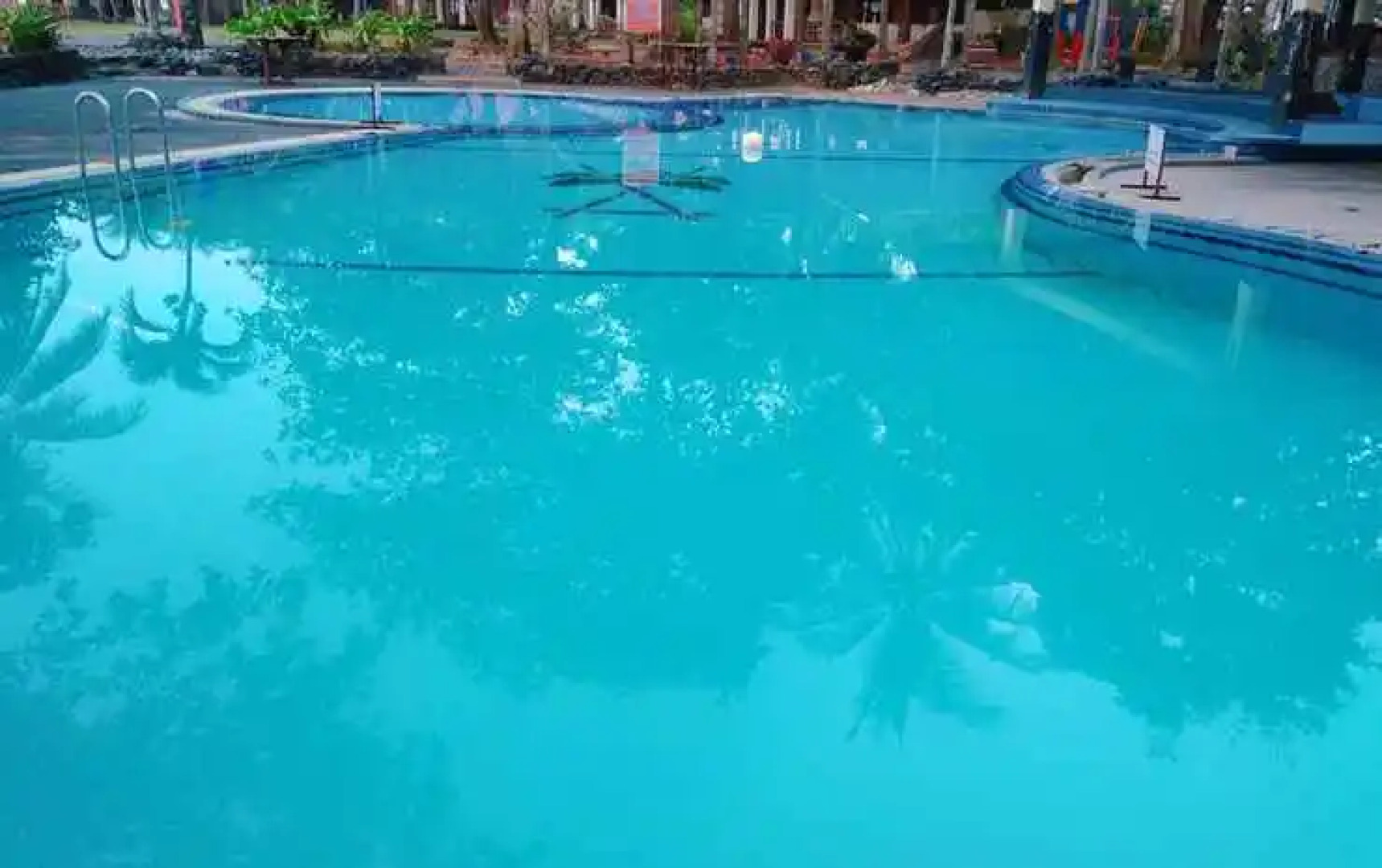 Anyer Cottage Beach Resort