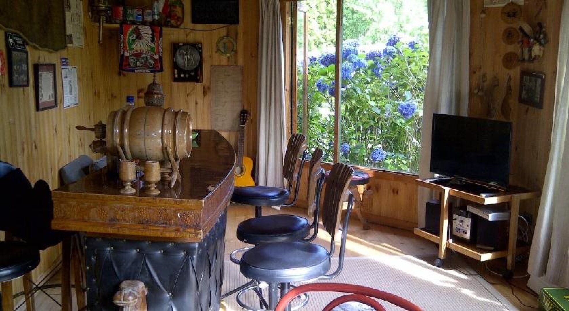 Punta Piedras Lodge & Marina