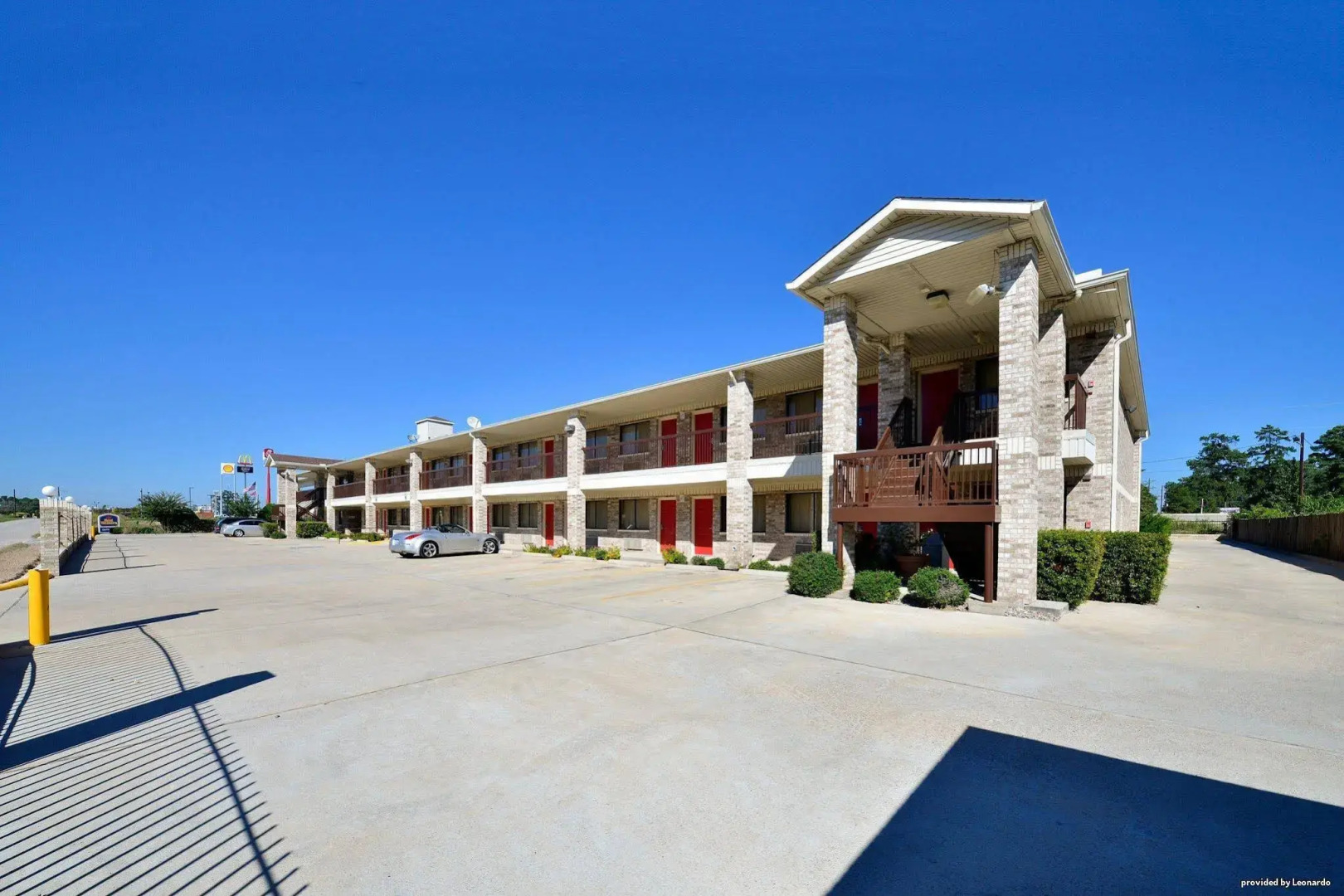 Red Roof Inn Conroe North - Willis