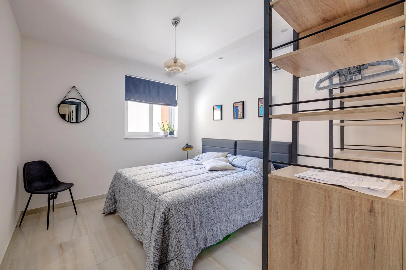 Chic 2BR Apartment, Ideal Location