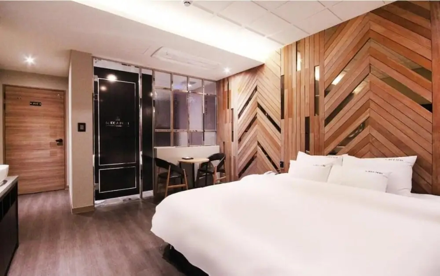 Pohang Jukdo Market Idea Hotel