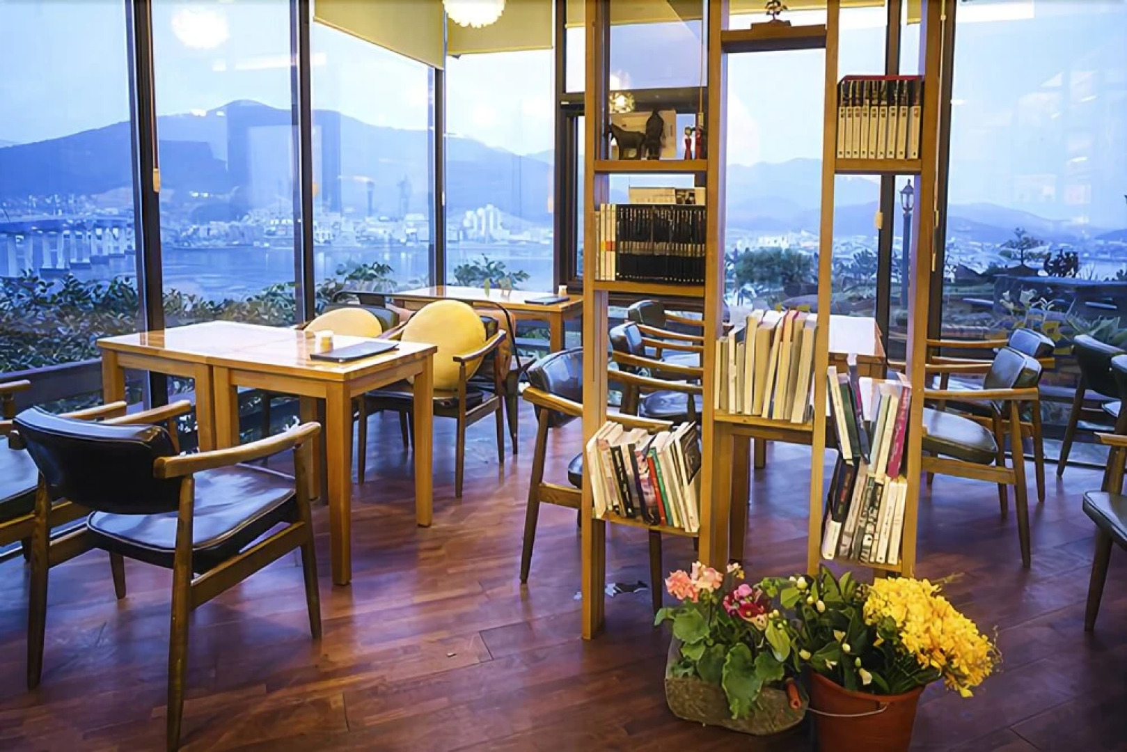 Tongyoung Mongdolhouse Pension