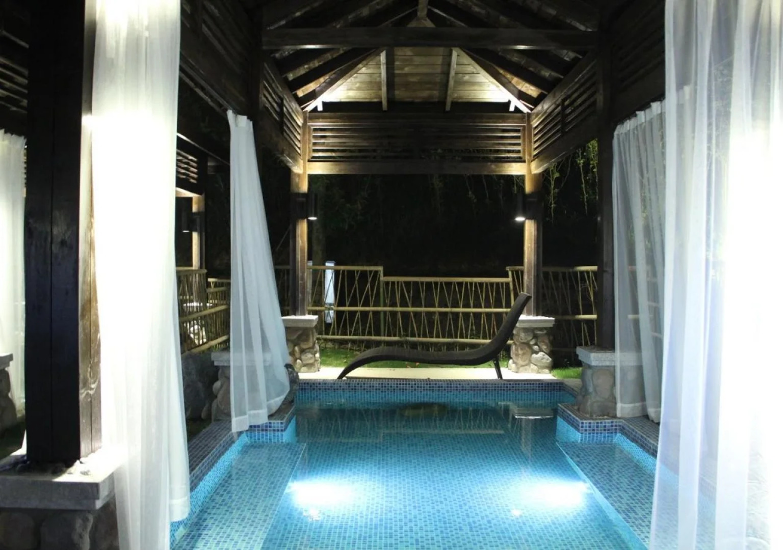 Heyuan Mels Welton Evergreen Lake Hotel