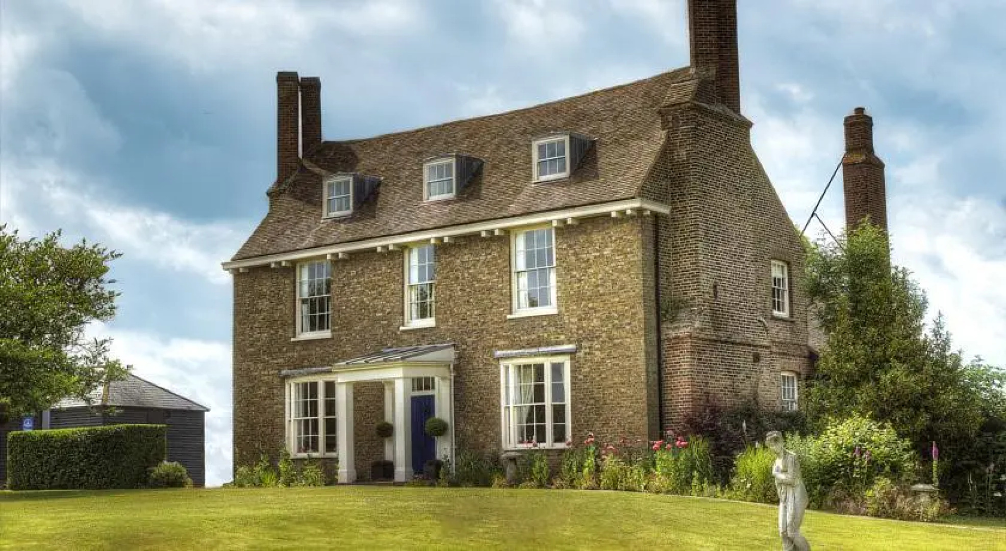 Goss Hall Bed & Breakfast