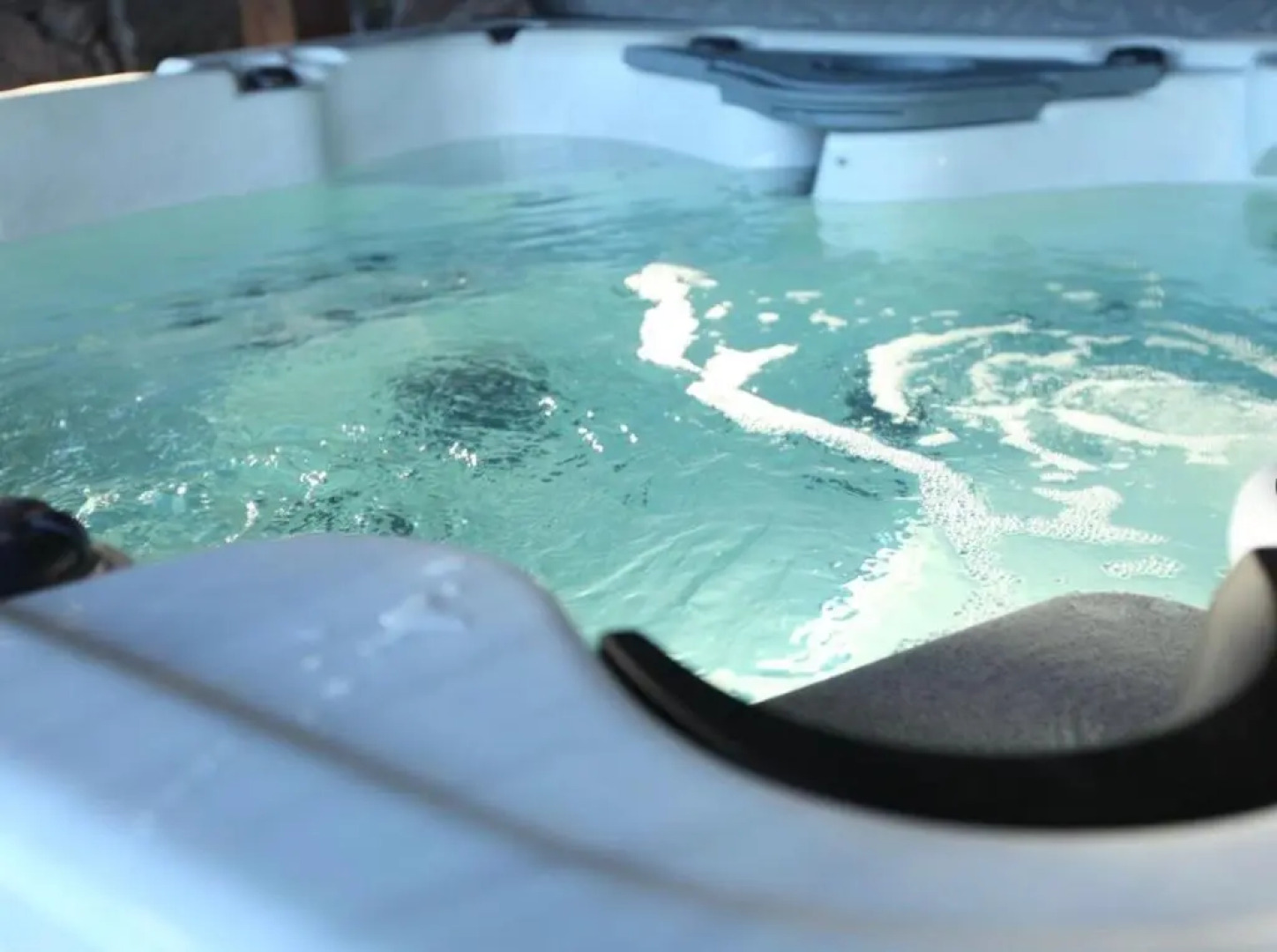 INUï, GRAND CHALET DE LUXE NEUF, SAUNA, SPA, classé 5 étoiles