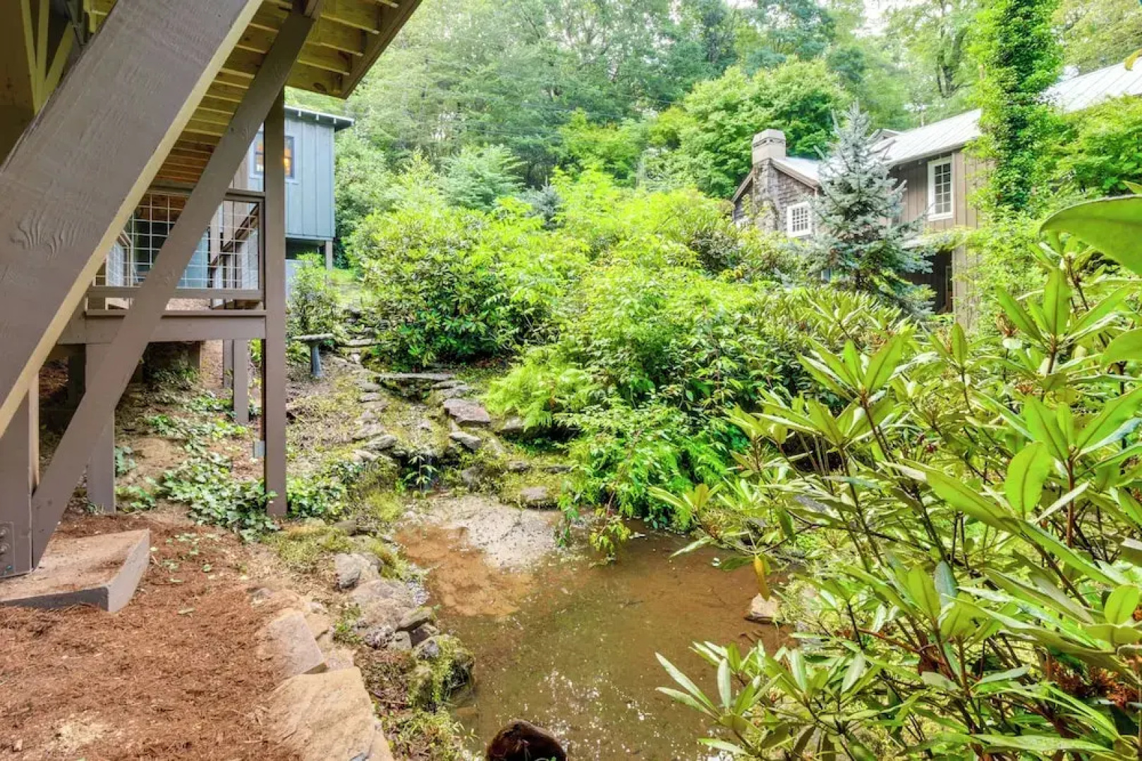 Tranquil Highlands Cottage With Fire Pit & Stream!