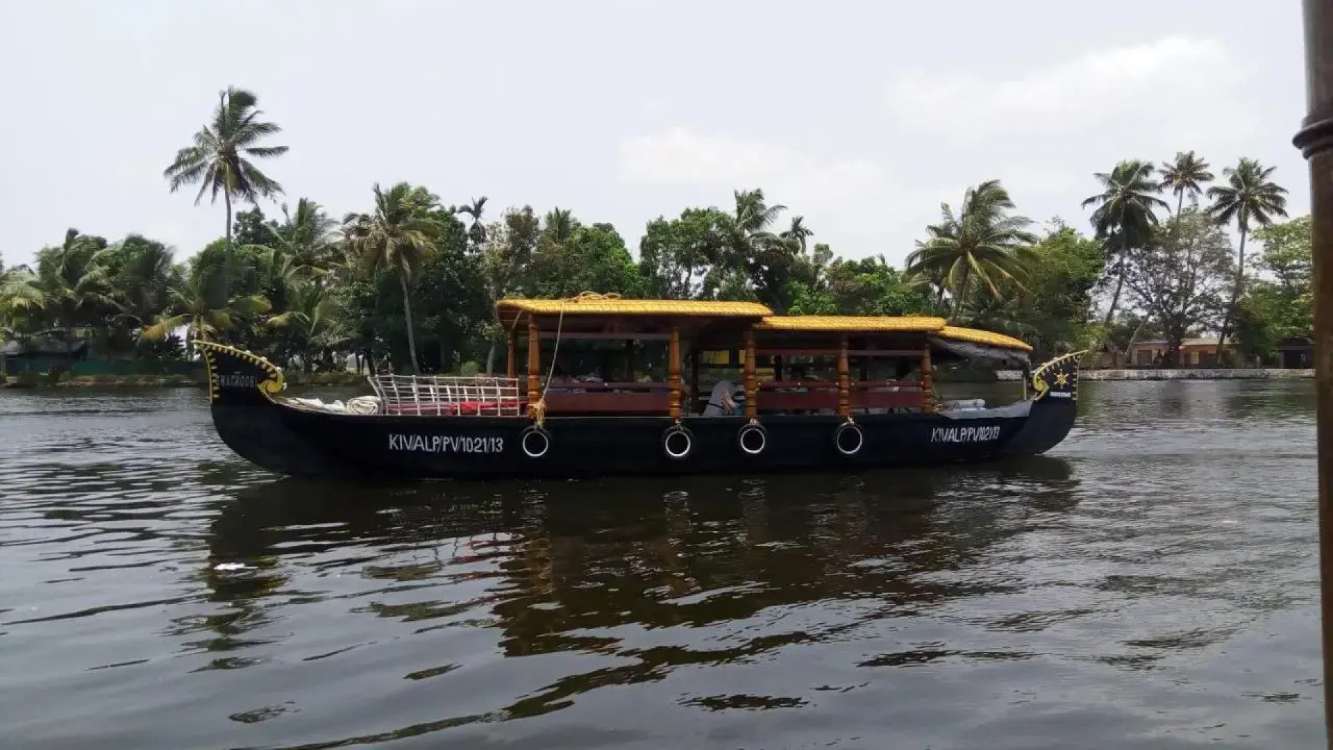 Sea Breeze Beach Home Stay