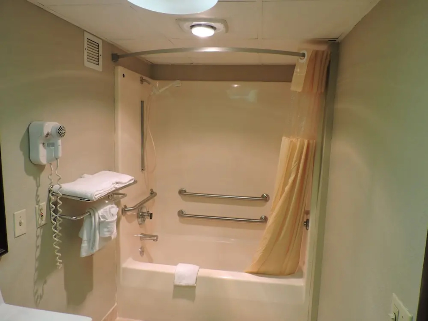 Days Inn Conover-Hickory