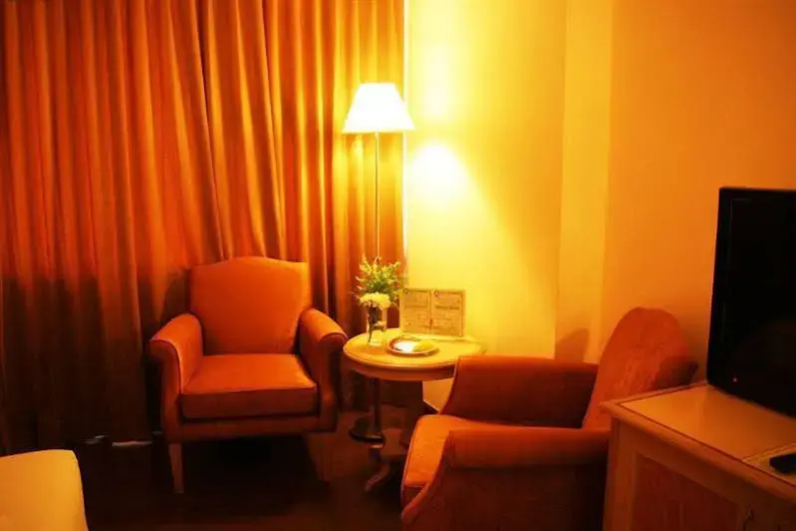 Mtc Plus At Grand Tower Inn