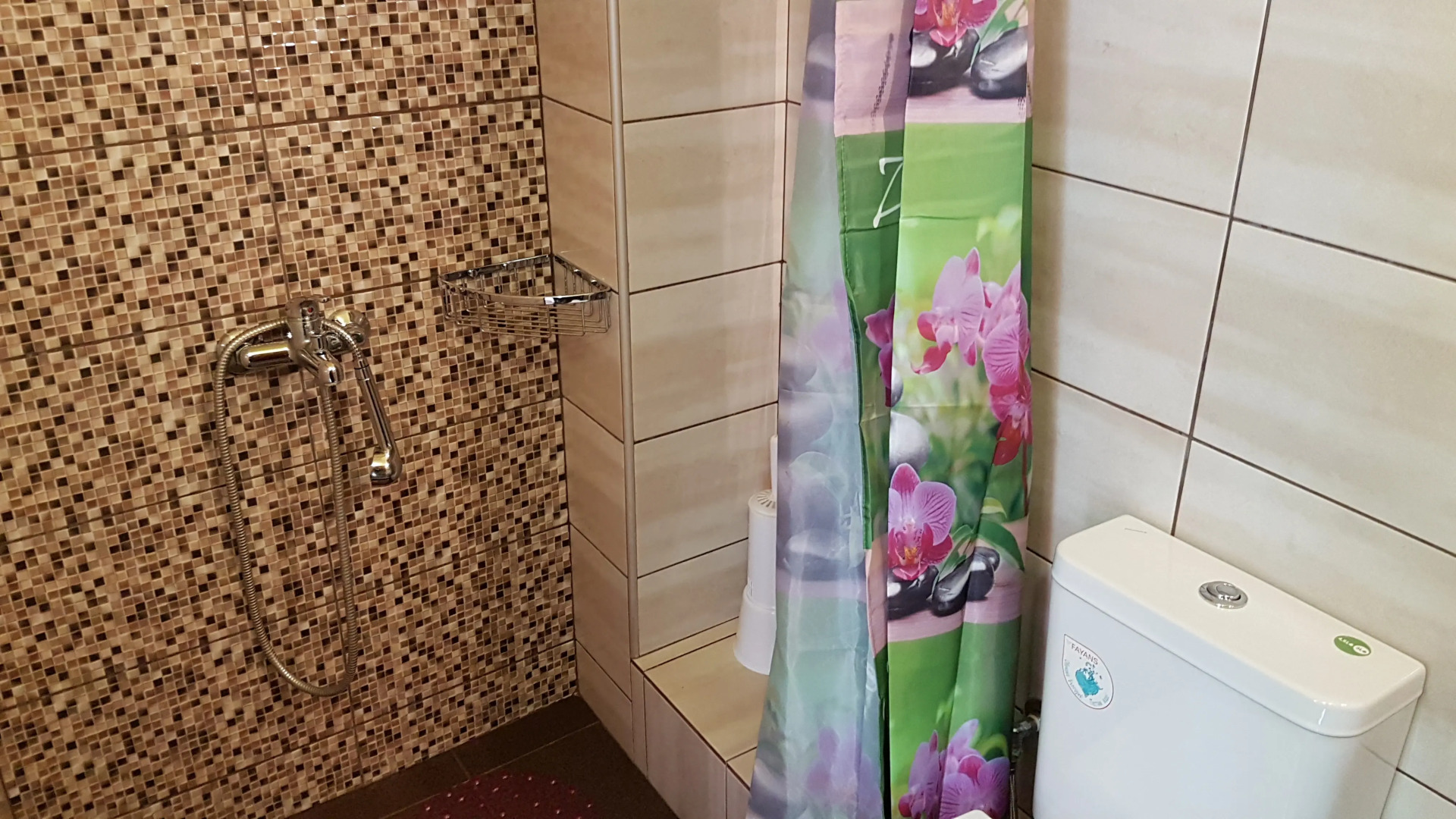 Hotel White Rose Beach