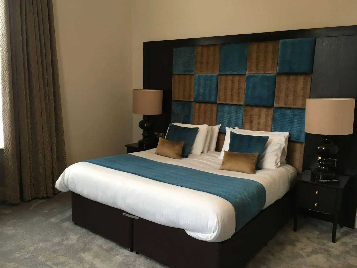 Invernairne Guest House