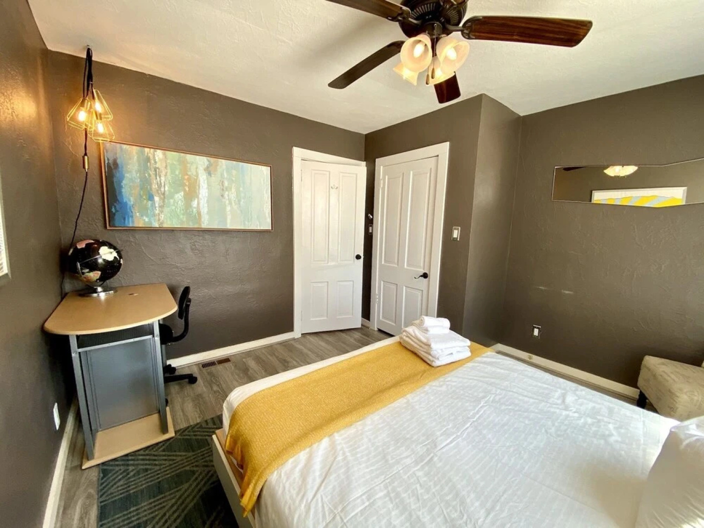 650 W. 10th St Loveland