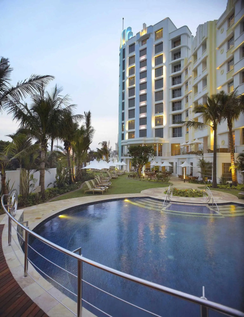 Suncoast Hotel & Towers