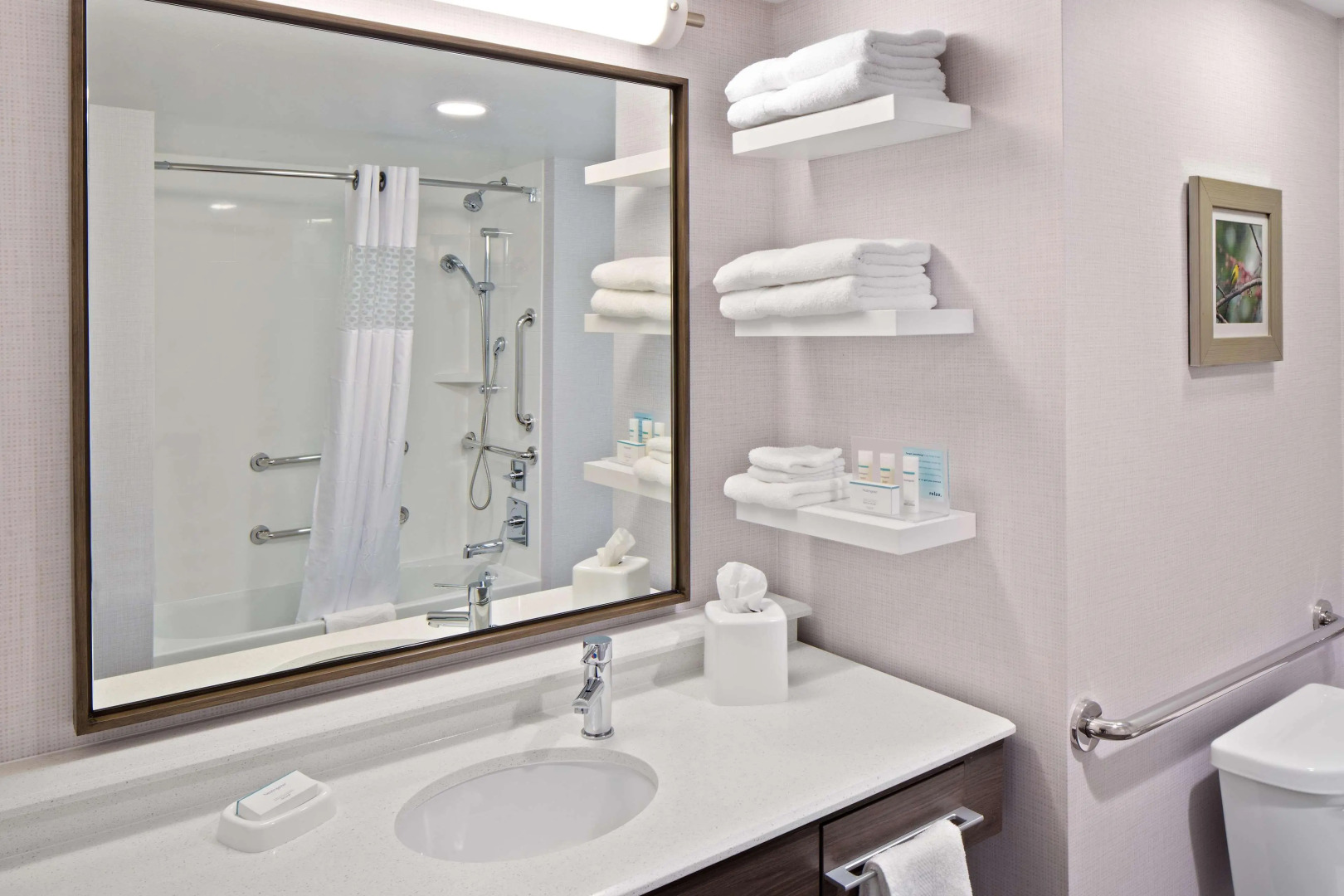 Hampton Inn & Suites-Seattle Woodinville WA