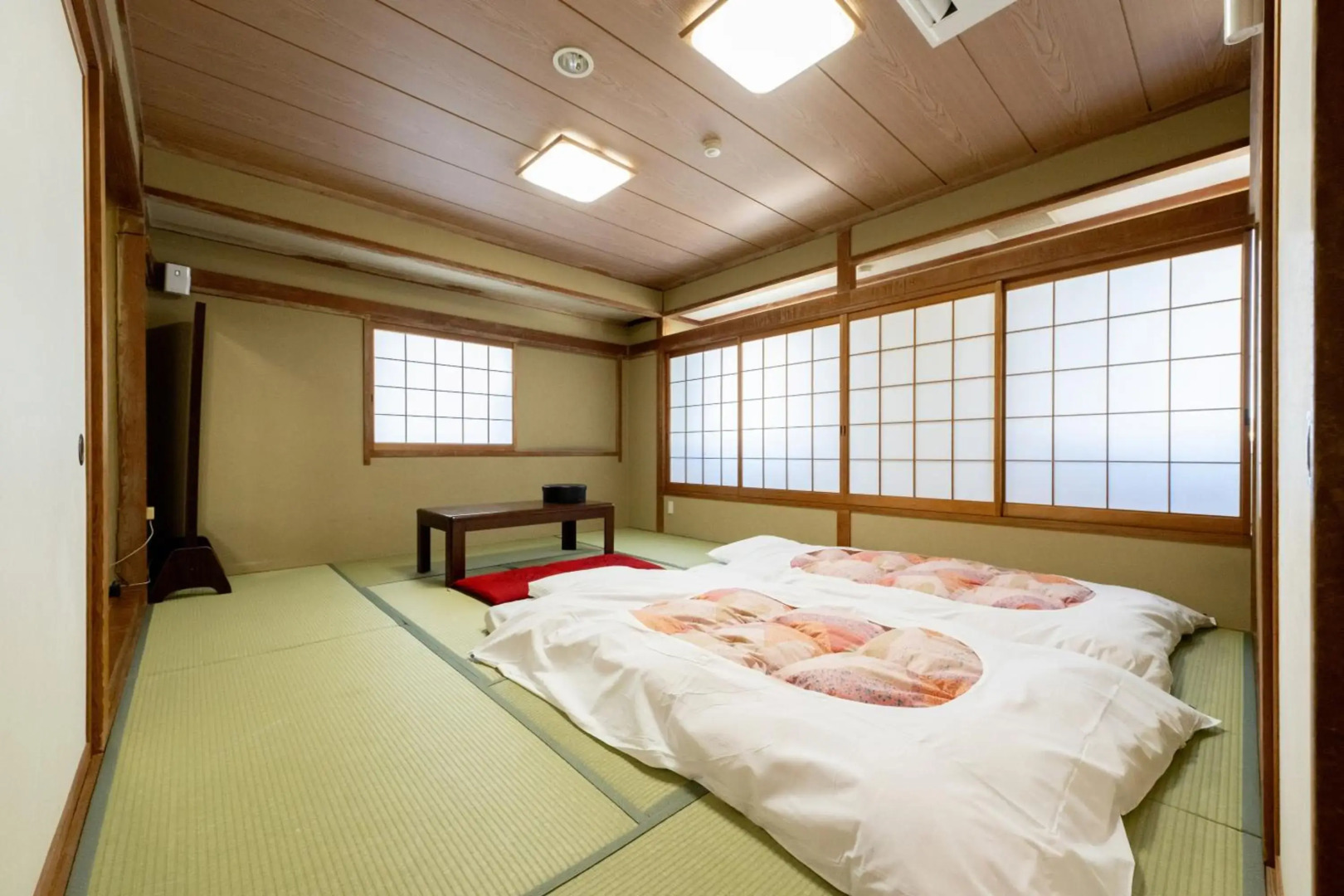 Hotel Matsumoto Yorozuya