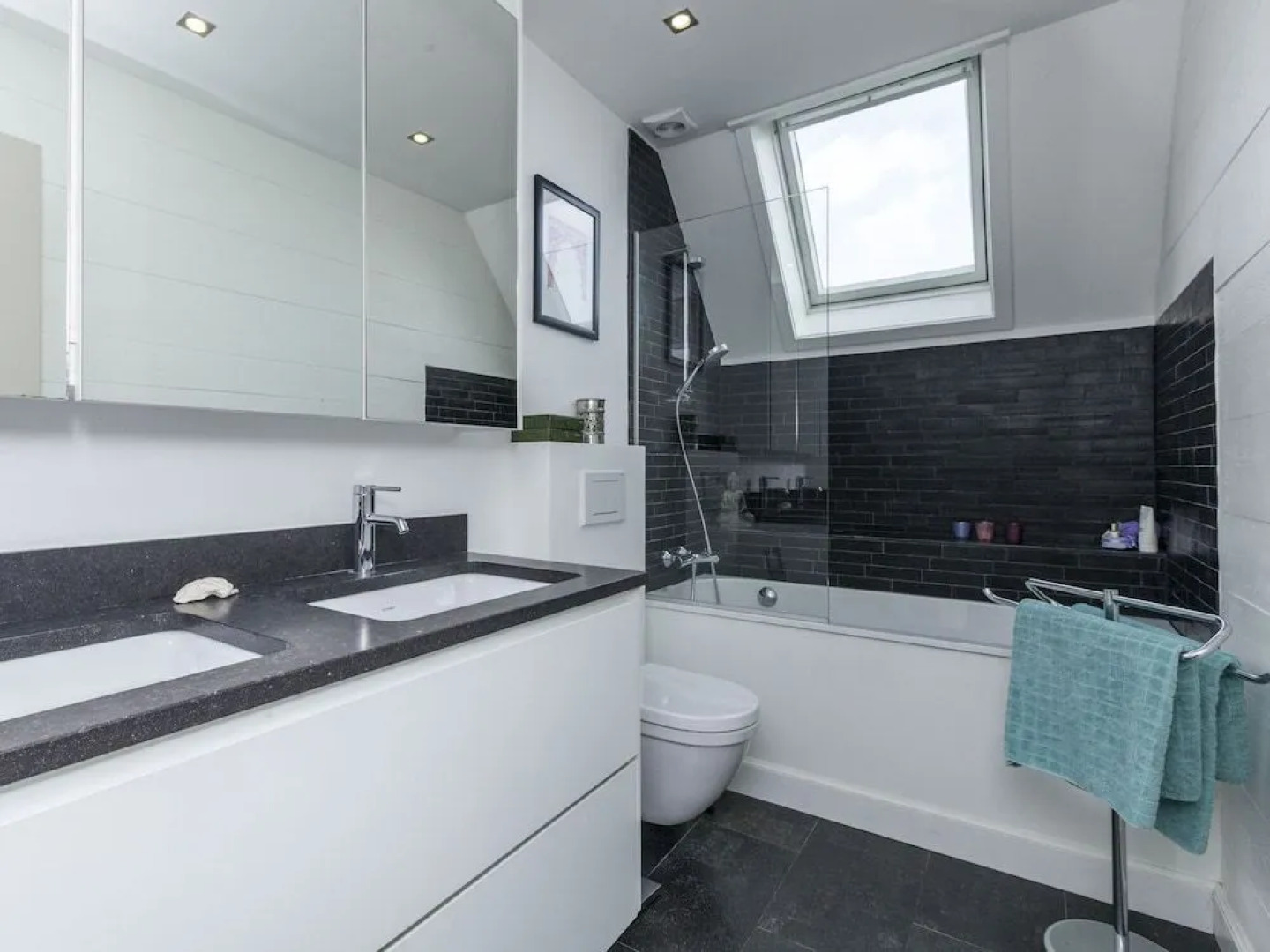 Vintage Villa in Knokke-Heist near Beach