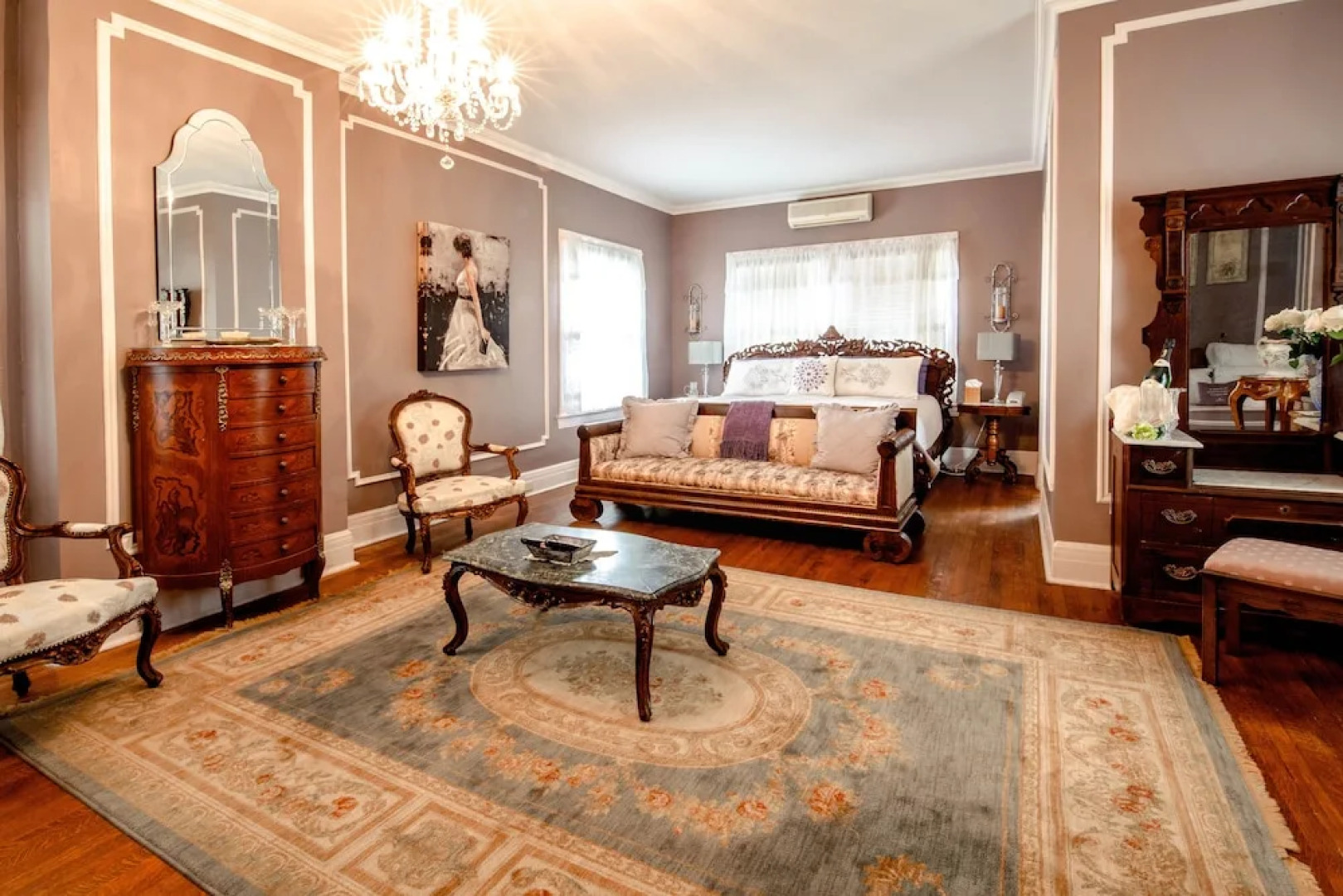 Mathis House, A Victorian Bed & Breakfast and Tea Room at 600 Main