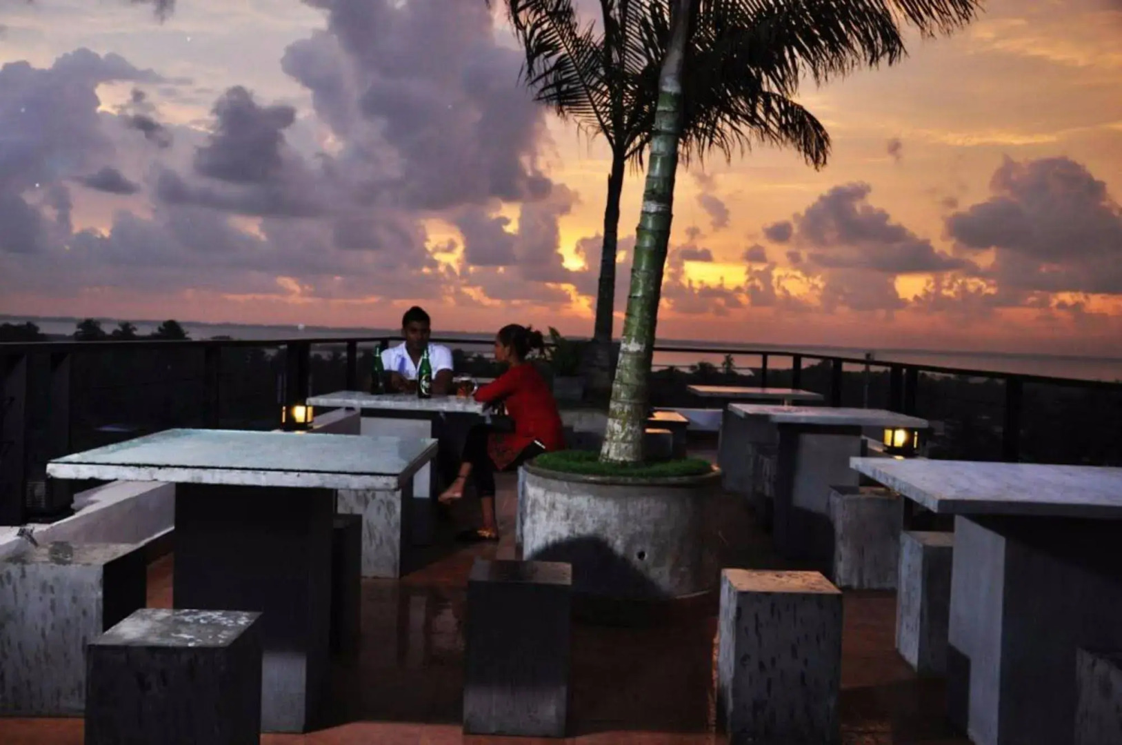 Hotel Cockpit Airport Reach