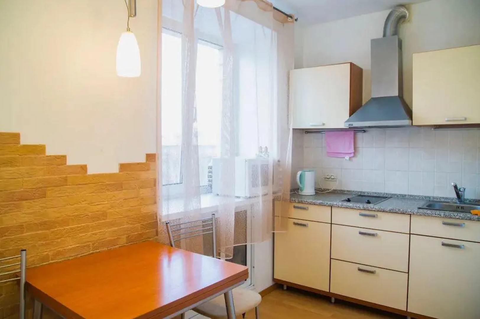 ABC Apartmens (ЭйБиСи Апартментс) на улице Перенсона
