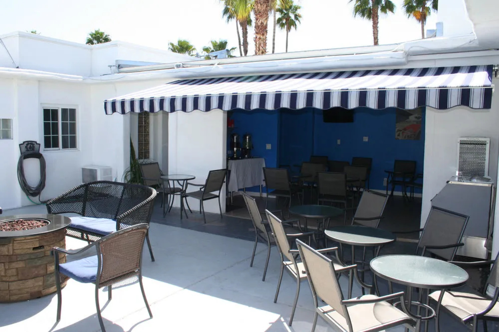 Posh Palm Springs Inn