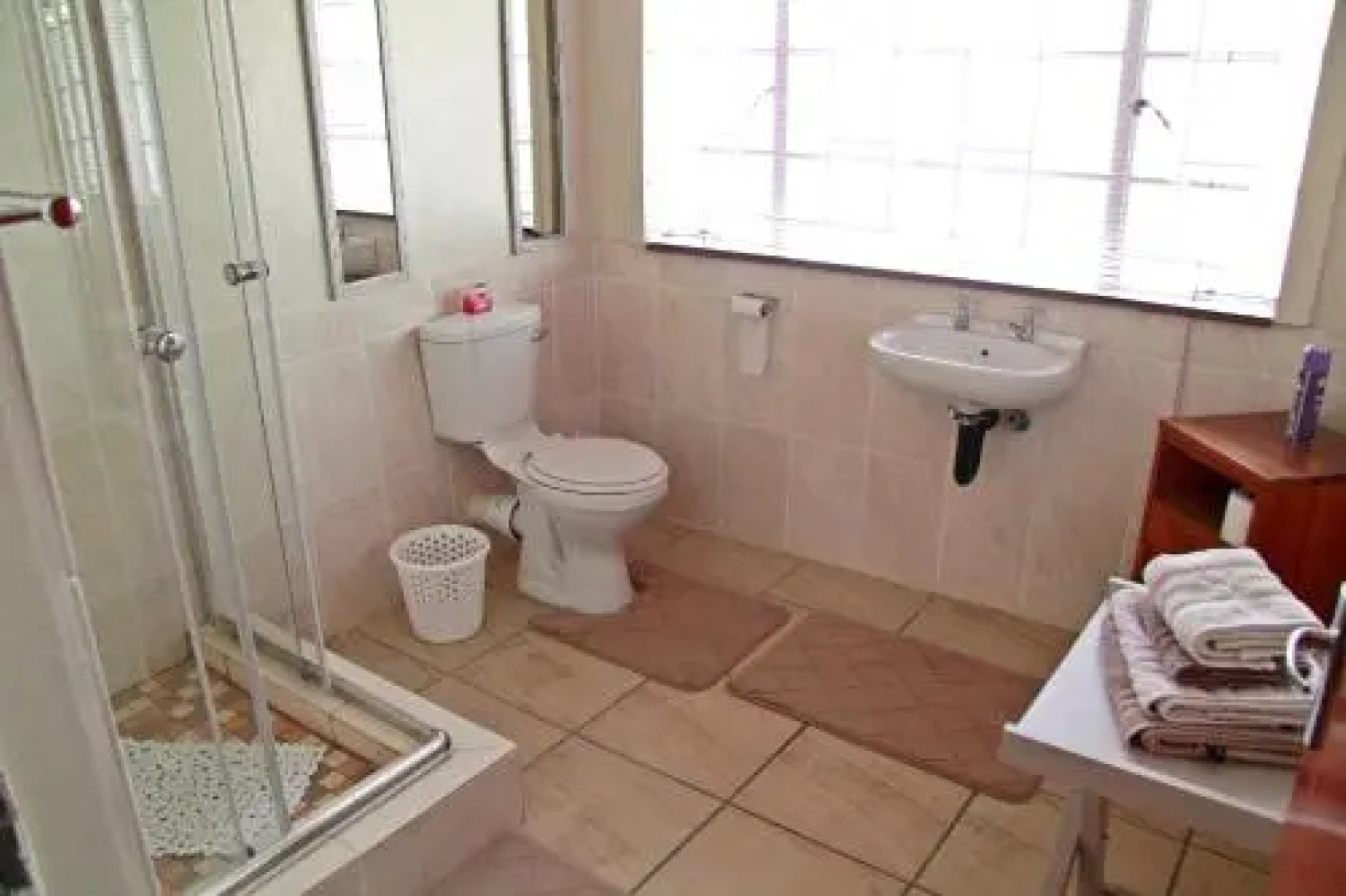 Kaniklani Guest Apartments