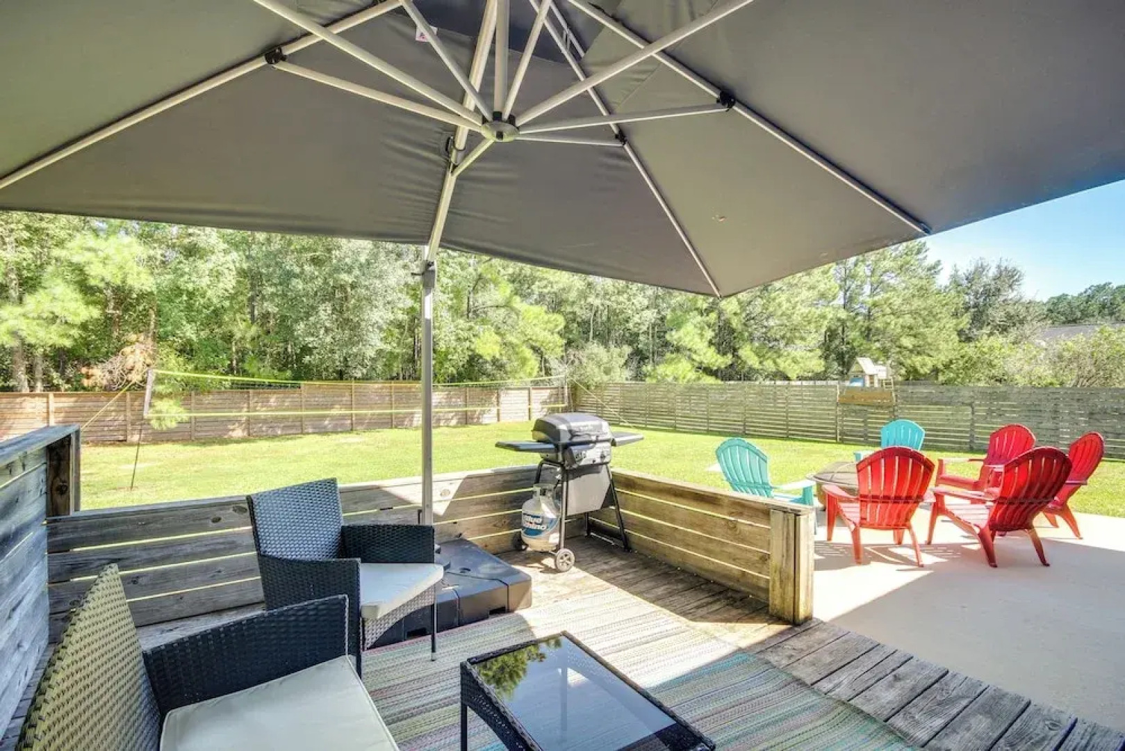 < 1 Mi to Beach - Home w/ Deck & Yard in Waveland!