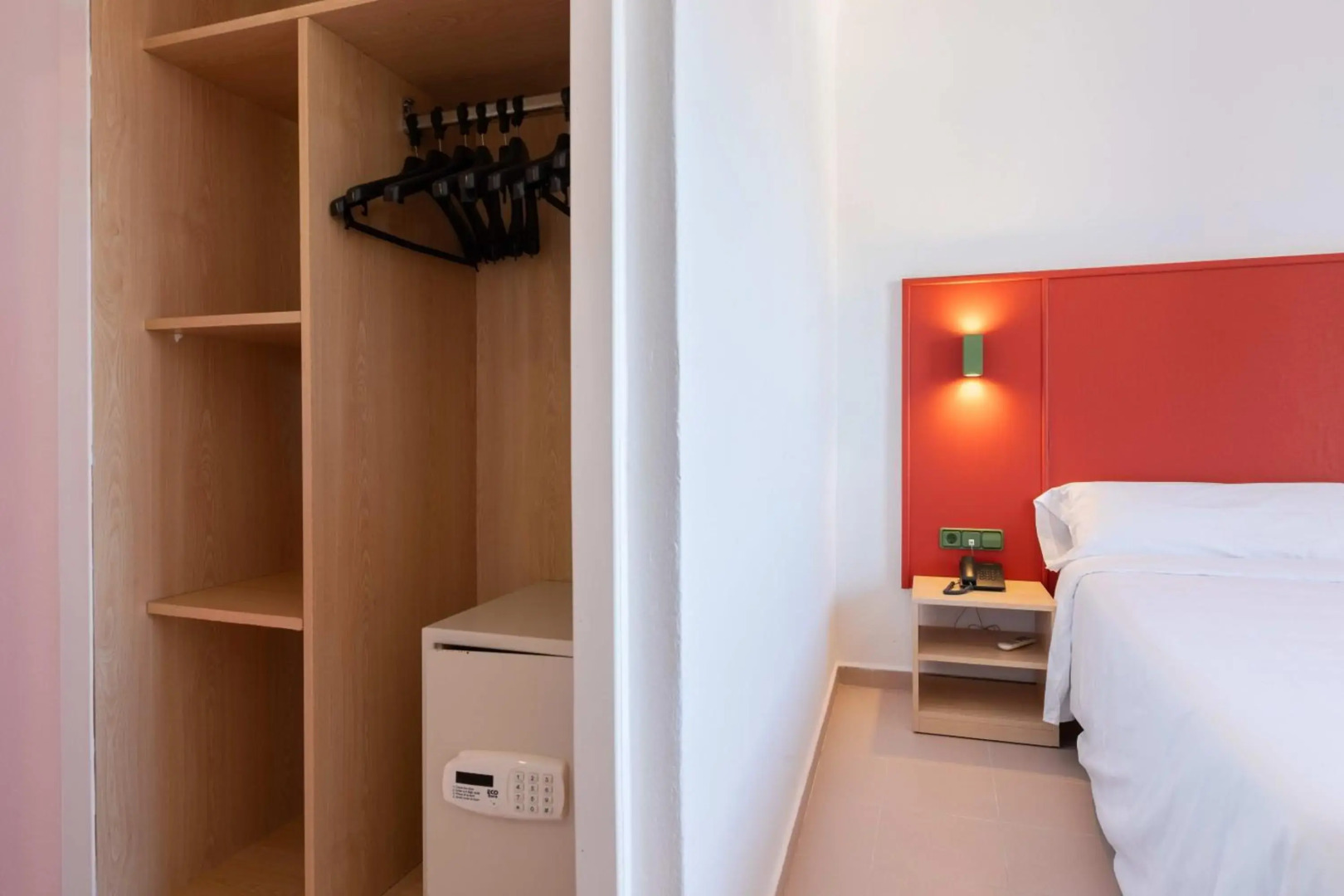 The Red Hotel by Ibiza Feeling - Adults only