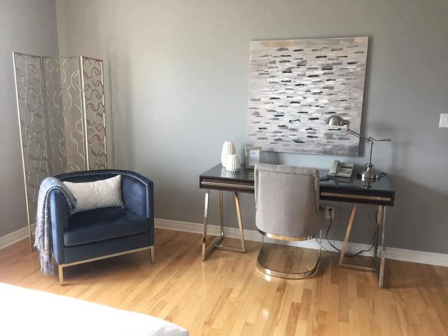 Lantern Hill & Hollow